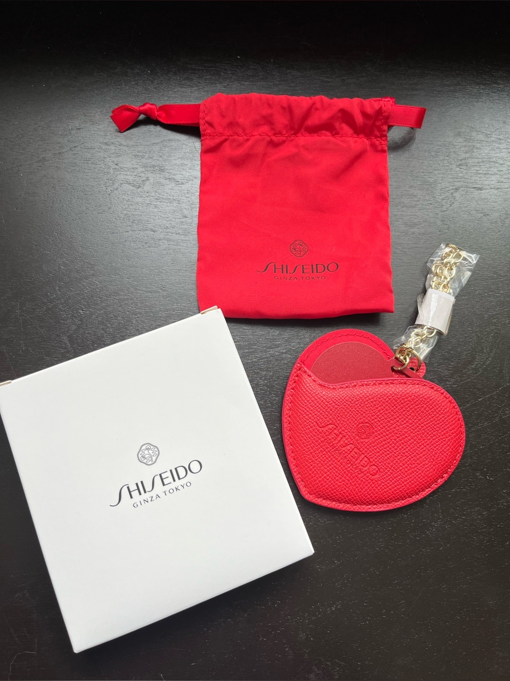 SHISEIDO x BLACKPINK LISA Limited Edition Heart Mirror